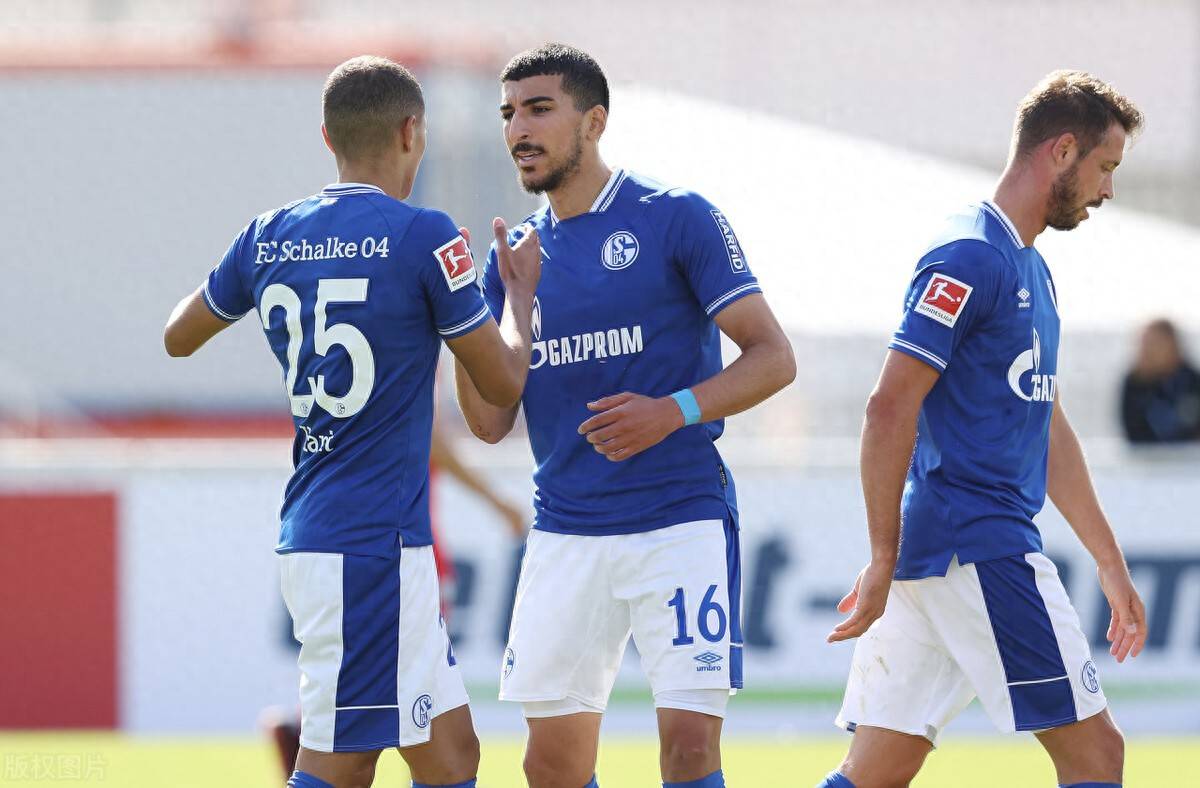 霍芬海姆轻取对手，连胜气势如虹