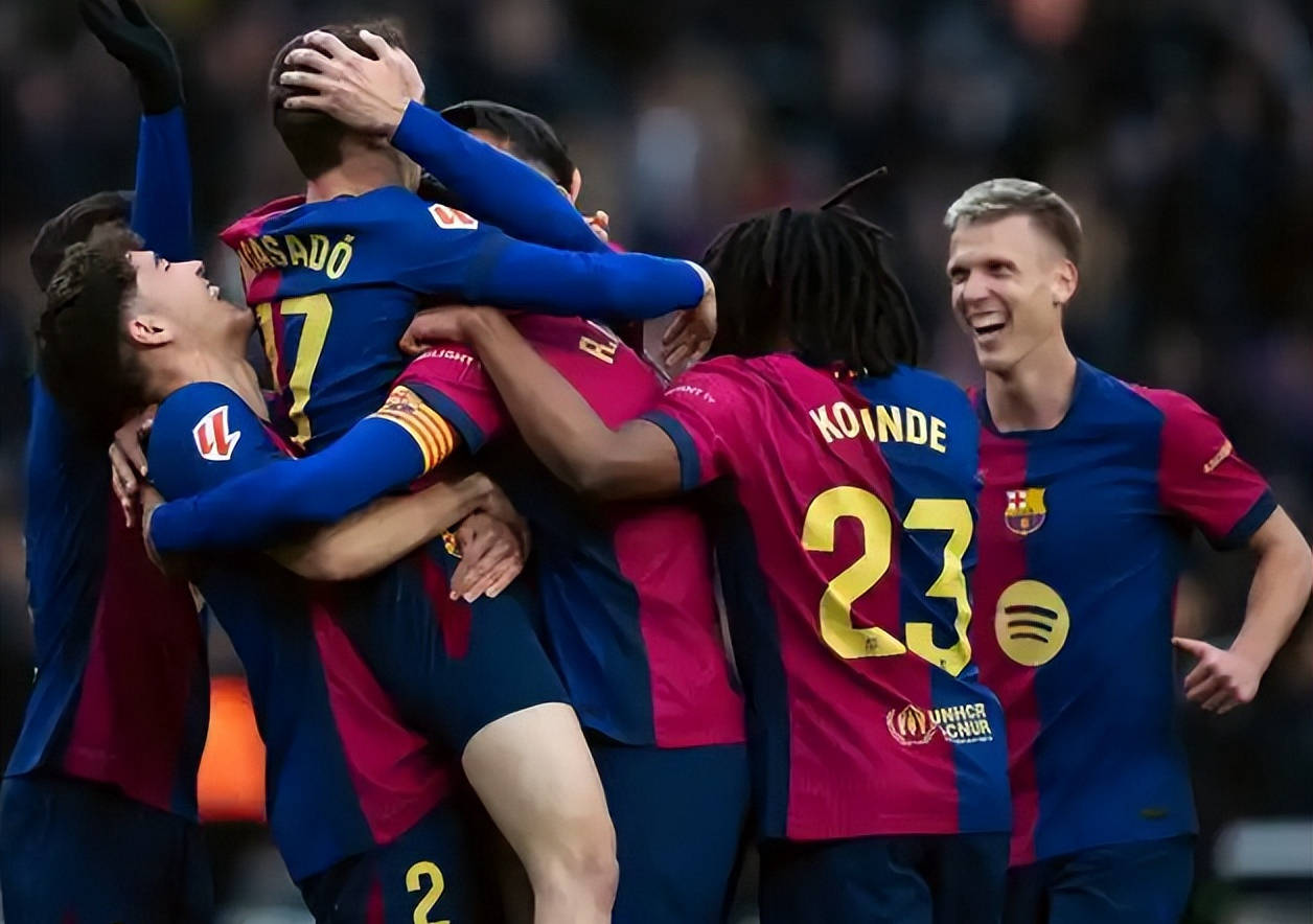 爱游戏体育官网-利物浦战胜巴萨，晋级欧冠决赛