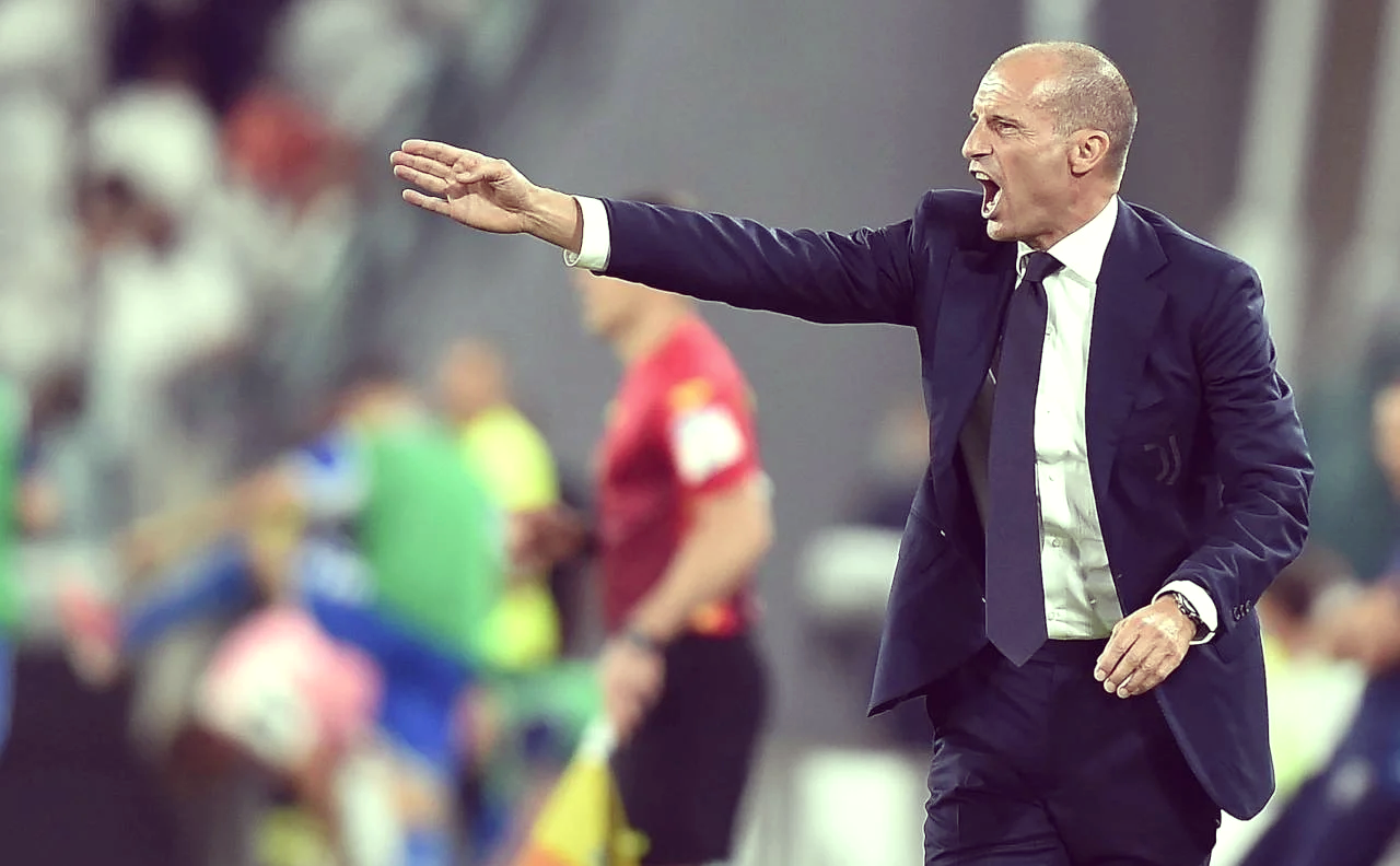 尤文图斯队主场压哨进球，逼平强敌的简单介绍