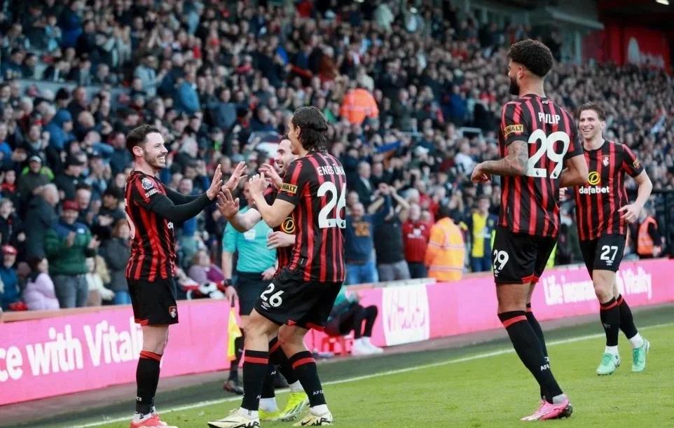 轻取水晶宫,伯恩利连续两轮取胜的简单介绍 轻取水晶宫,伯恩利连续两轮取胜的简单介绍