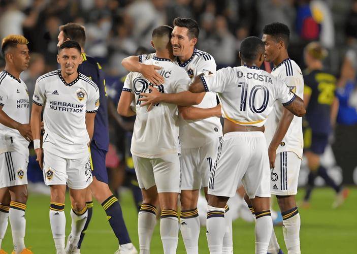 阿里扎贝尔成为进攻焦点,助球队获胜的简单介绍 阿里扎贝尔成为进攻焦点,助球队获胜的简单介绍