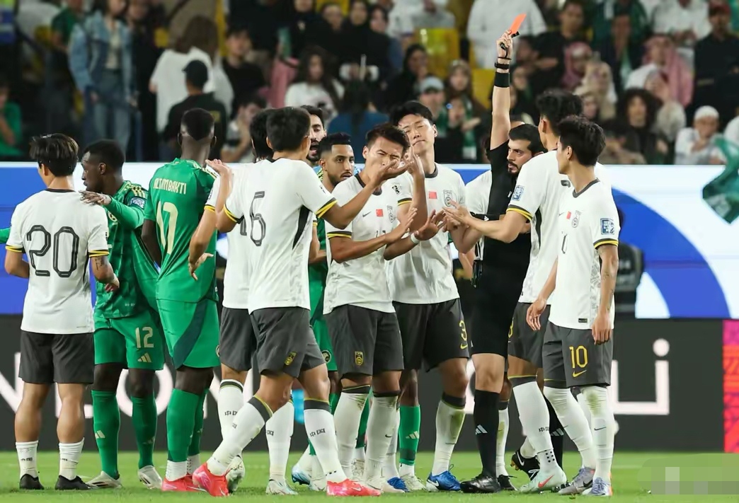 爱游戏官网-墨西哥国脚在美国大联盟赛场闪耀，成为关注焦点