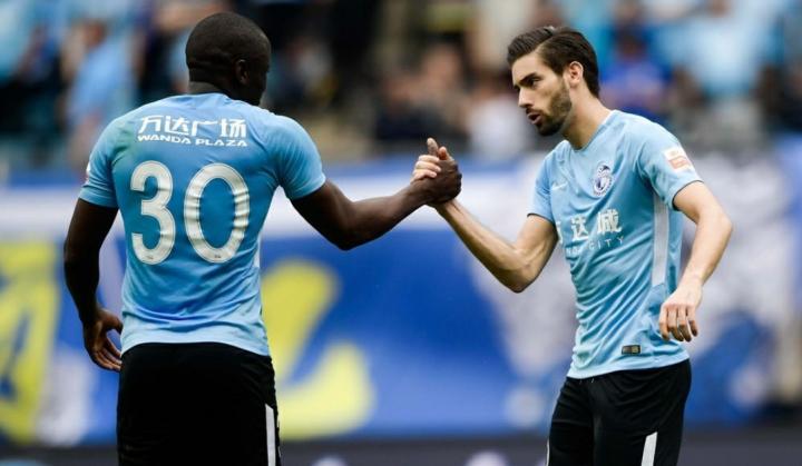 大连一方主场失利，需调整团队状态