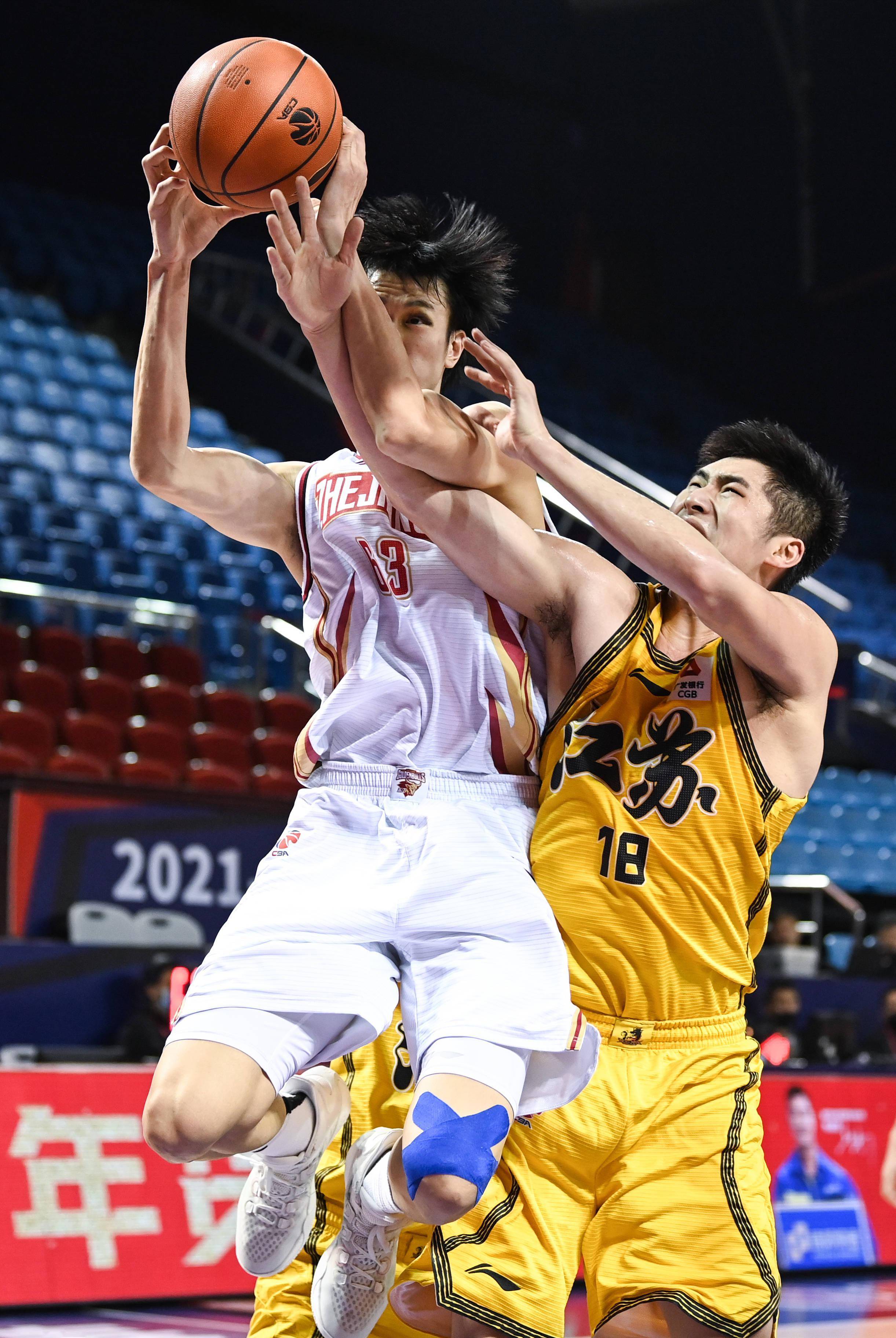 包含浙江队遭遇五连败，紧急危机处理的词条