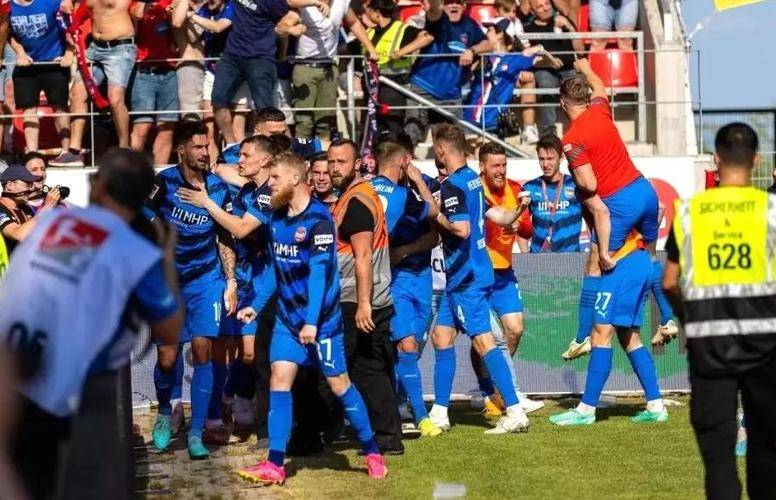 爱游戏官网网页版入口-关于激烈竞技：胜负未定最终看谁能笑到最后的信息