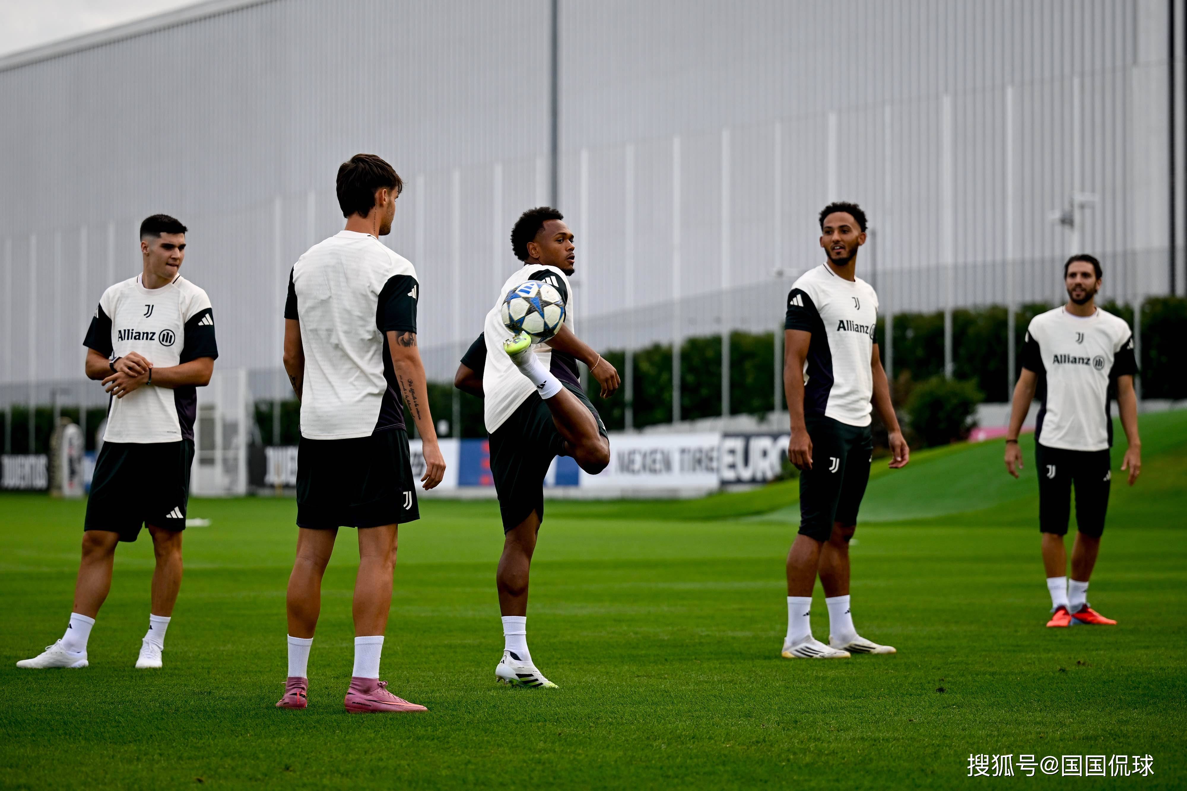 爱游戏官网-尤文图斯惨遭多特逆转，遗憾无缘欧冠四强的简单介绍