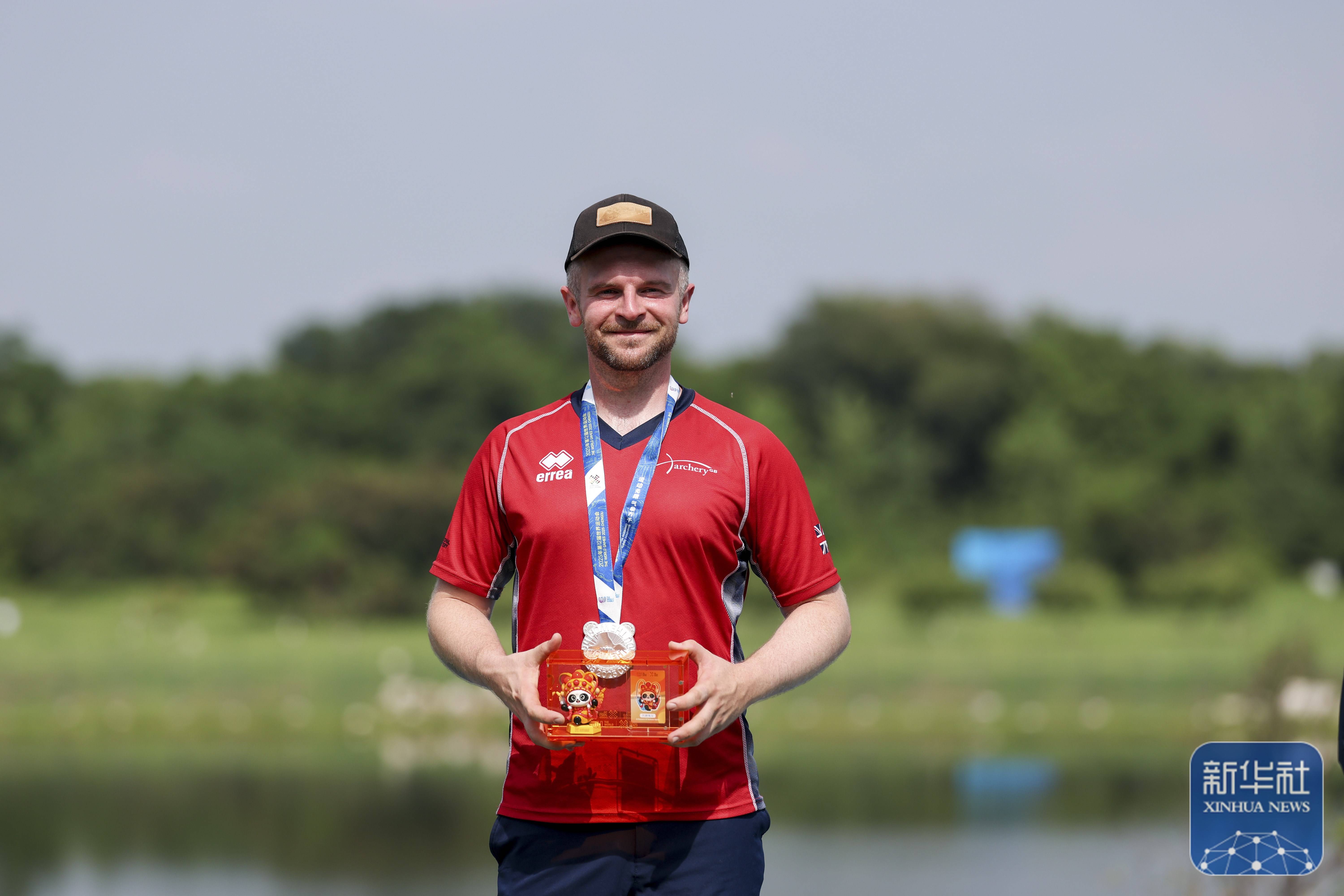 包含射箭项目激情开打，墨西哥选手斩获冠军的词条